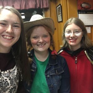 Meet your Posher, Hannah